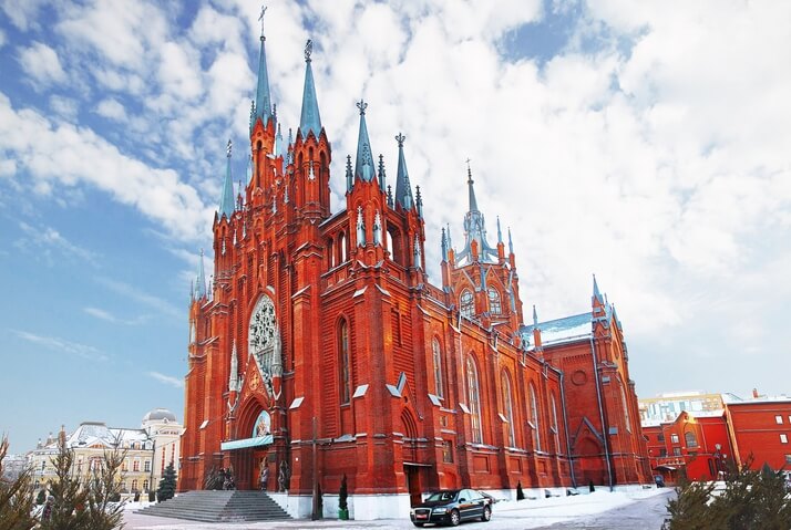 01-Moscow-Catholic-Cathedral-HDR.jpg